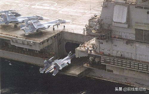 航母舰载机电梯,航母的地下室升降机