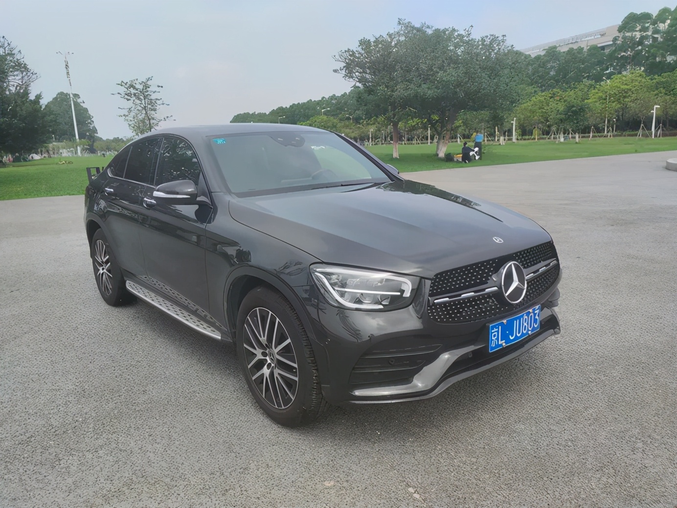 奔驰glccoupe2024款深度体验,2020奔驰glc全新换代coupe