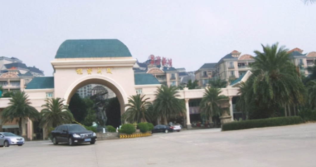 广源铝型材,广源铝业工业铝型材