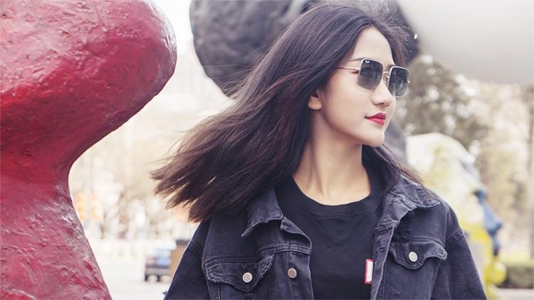 大脸大头适合戴雷朋哪款墨镜,雷朋墨镜搭配