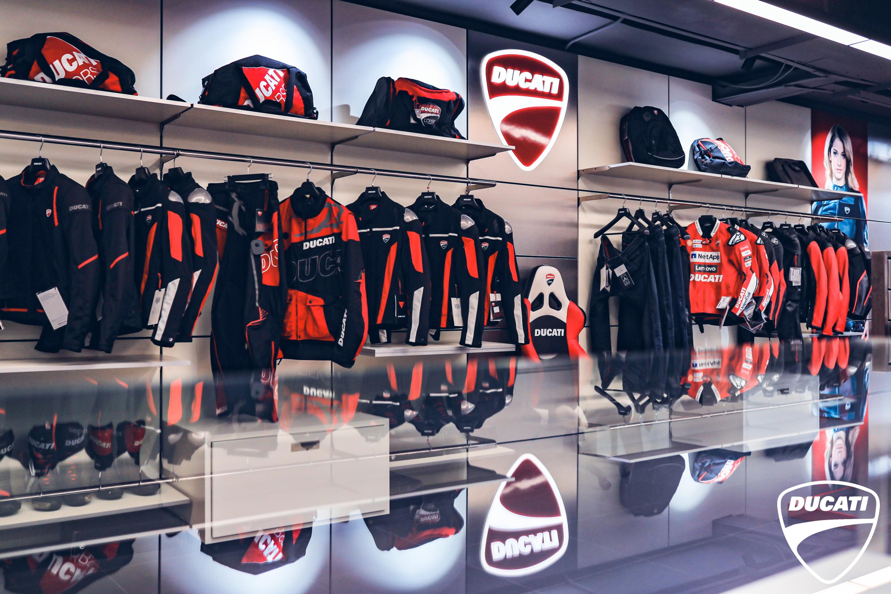 深圳杜卡迪中心店,郑州杜卡迪开业