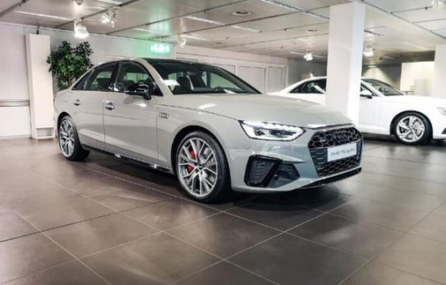 新奥迪a4l30.58万起三大升级标杆,新奥迪a4l顶配值得买