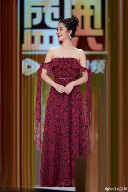 热巴杨幂刘亦菲同台,杨幂热巴刘亦菲高圆圆