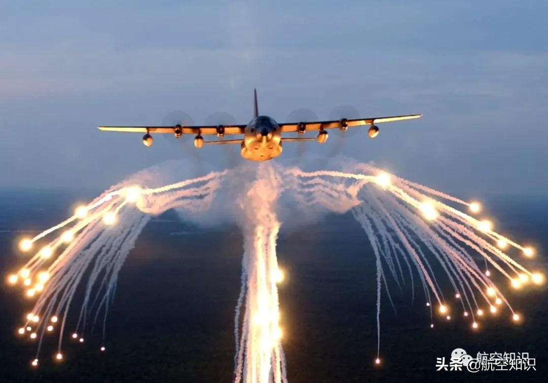 美国空军装备了多少五代机,美国空军工兵部队装备