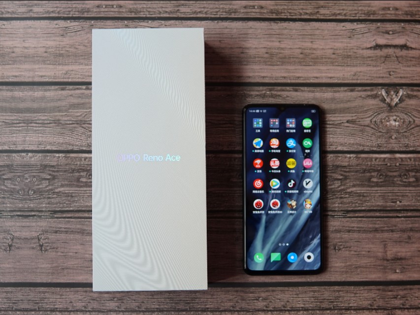 opporenoace日常使用,opporenoace会掉电吗