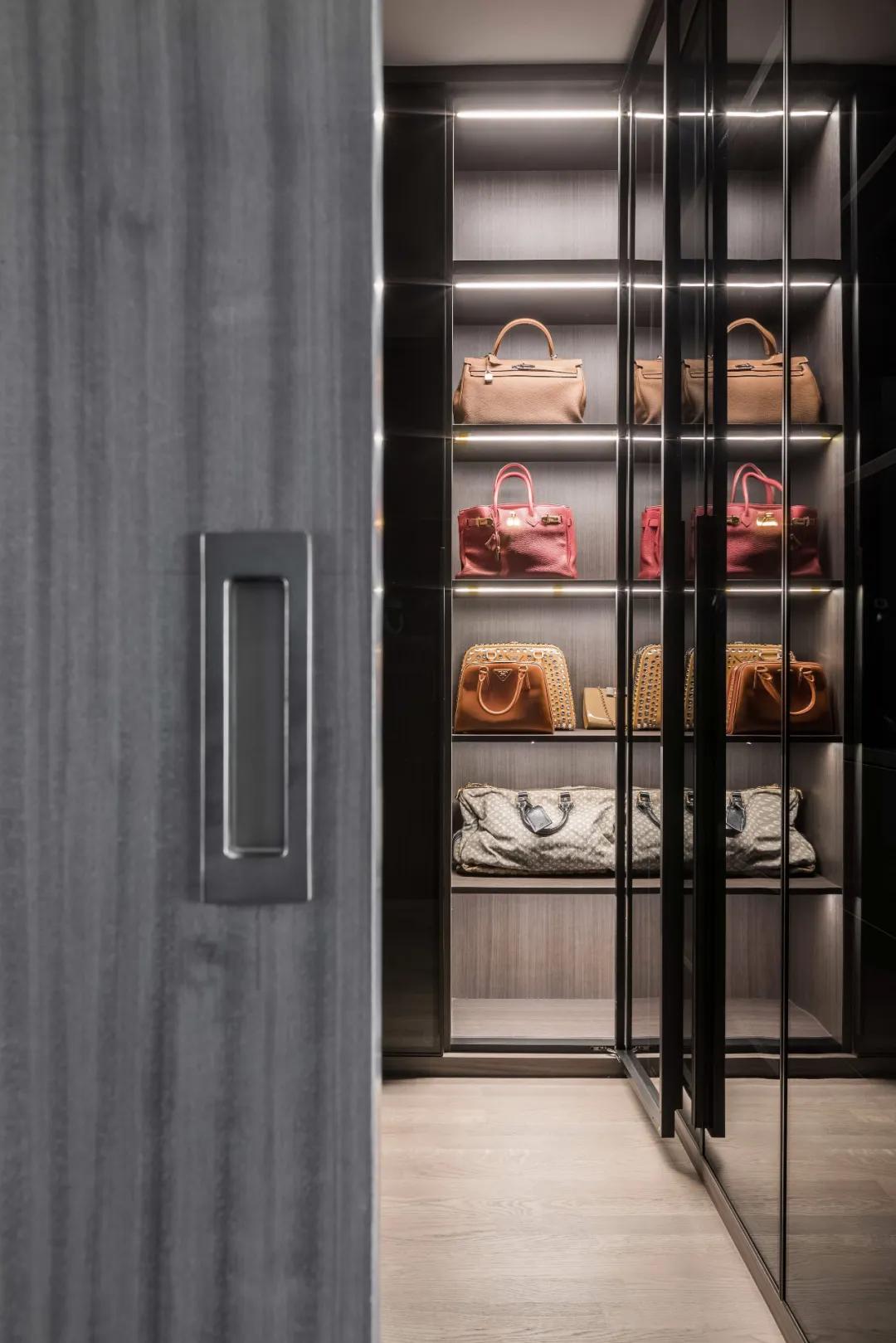 rex椤剁骇宀╂澘,rex鍏ㄦ瓕