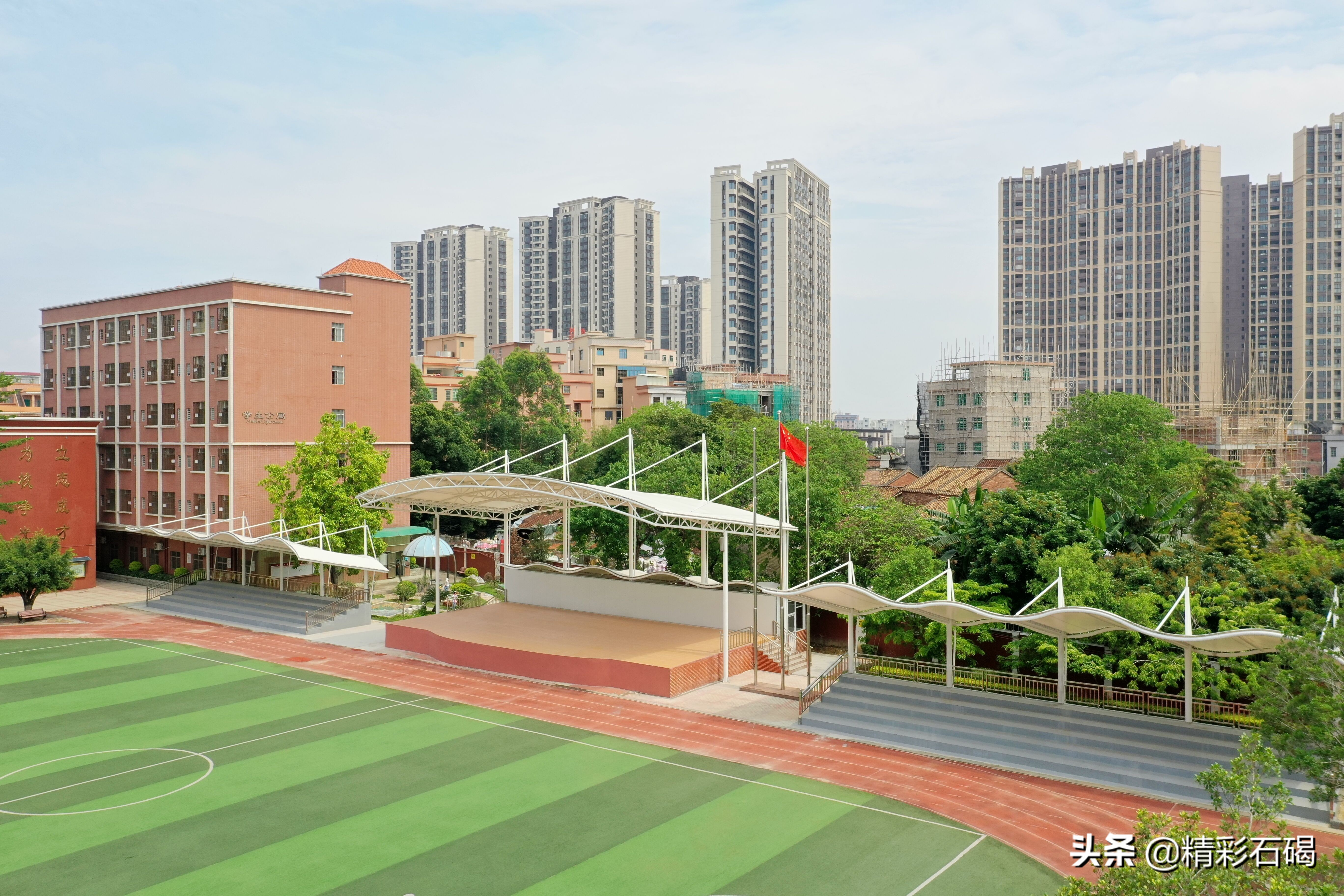 石碣四海学校是私立学校吗,东莞市石碣四海学校电话