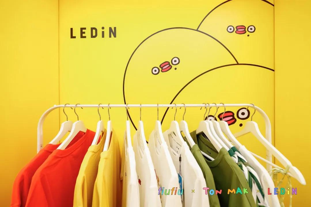 仲夏七月赴一场奔流的清凉之约,盛夏时节奔赴一场夏日之约