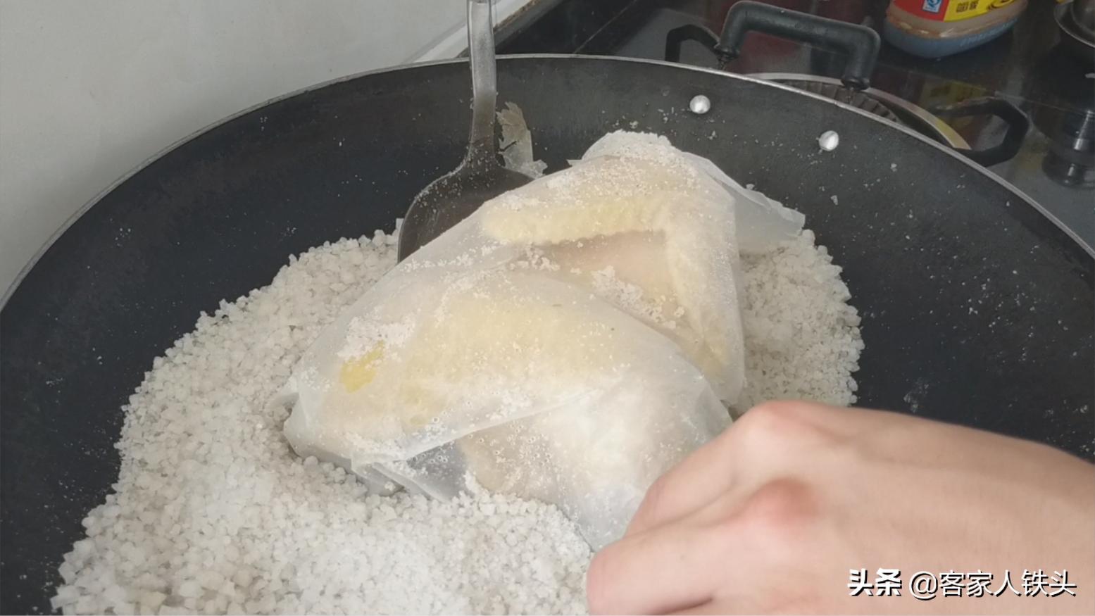 真正的客家盐焗鸡的做法,客家盐焗鸡各种做法