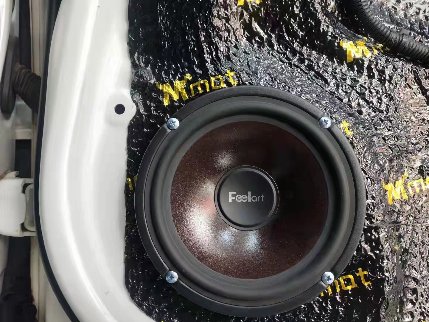 乌鲁木齐哈弗h2音响改装,昆明汽车音响升级