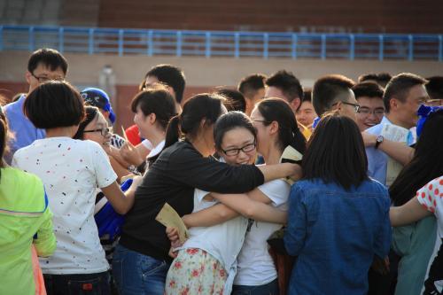 本科师范生建议考研还是考编,师范生考研好还是就业好