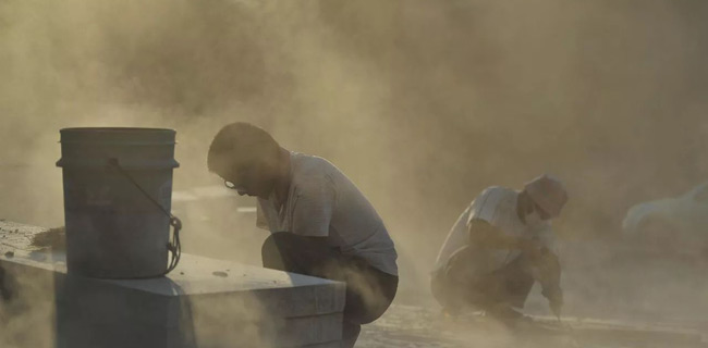 得了尘肺工厂要负什么责任,尘肺病被认定工伤有什么好处