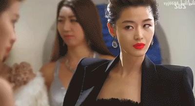 胖人冬天穿什么又暖和又显瘦,春季不会穿教你3招减龄又百搭