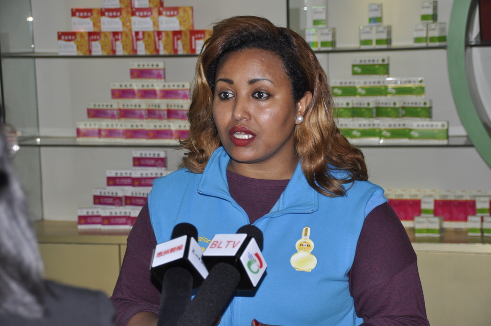 非洲兄弟到罗浮山:哈,原来当年救命药宗源在这呢!