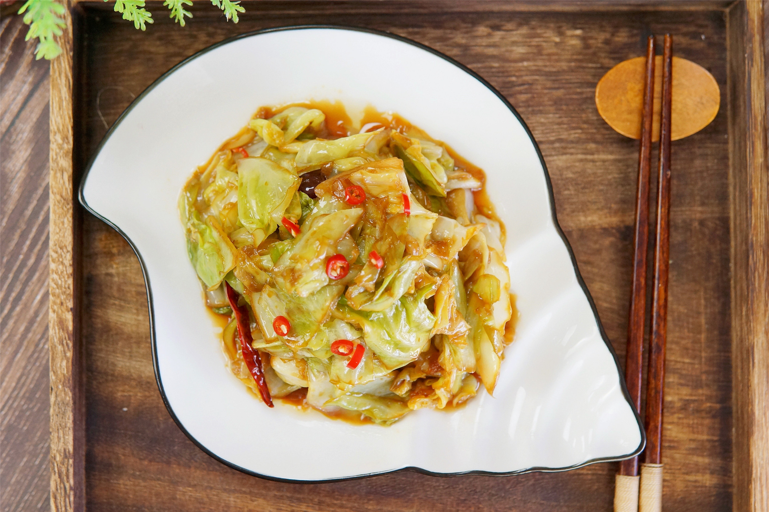 炒包菜几分钟口感最好,为什么饭店里做的包菜脆爽麻辣香