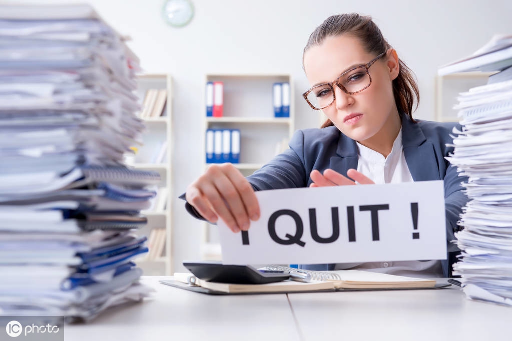 离职证明范文模板简短,离职证明模板范文简短