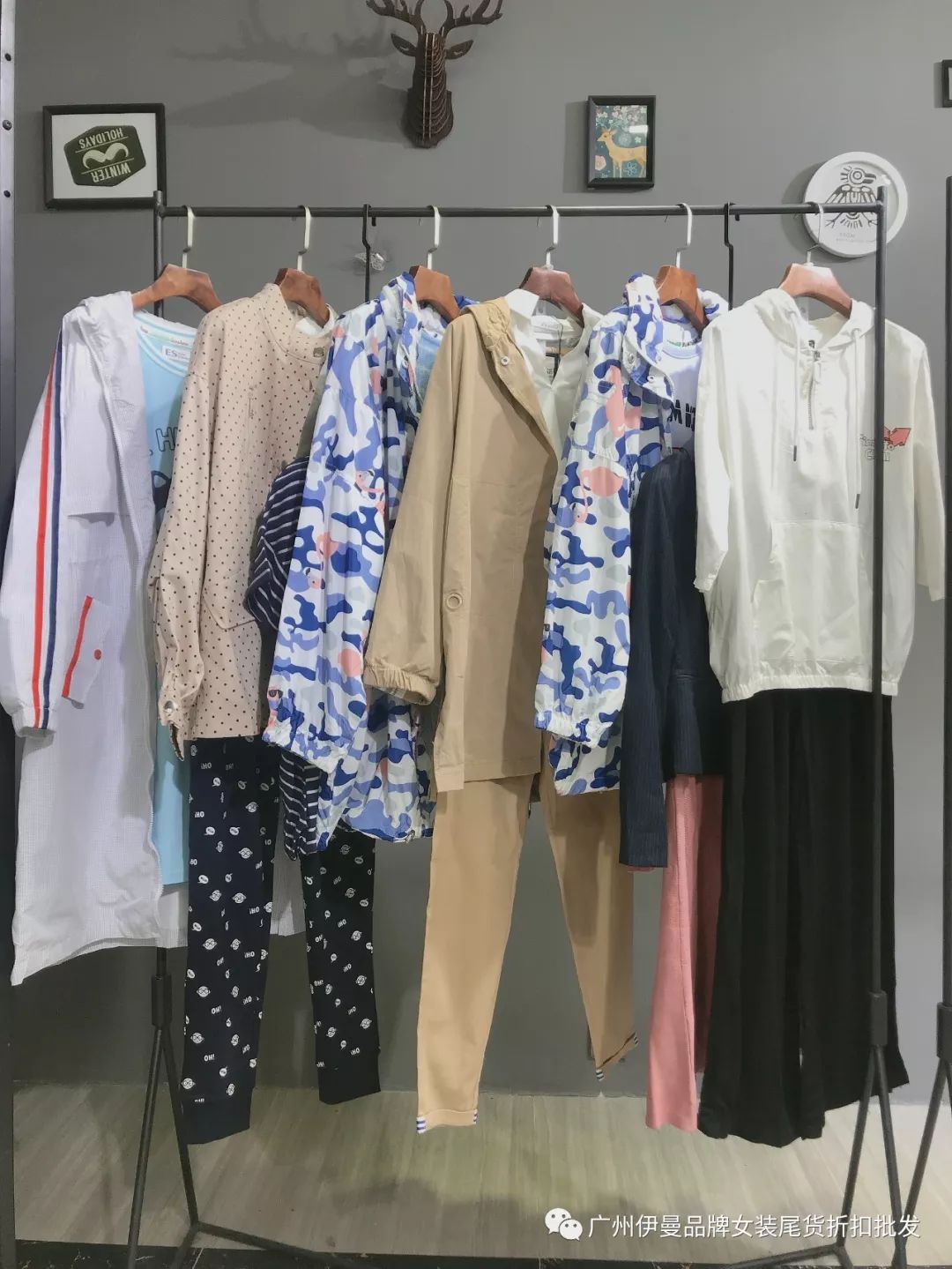 艾格新款女装官方旗舰店直播,艾格春装直播间