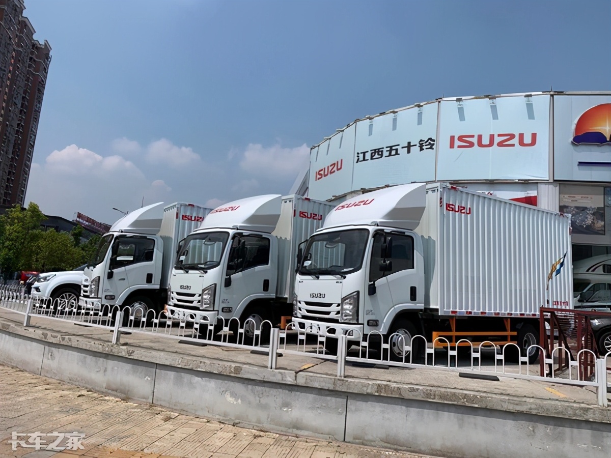 江西五十铃推出首款翼放es轻卡,江西五十铃翼放ev轻卡到店开售