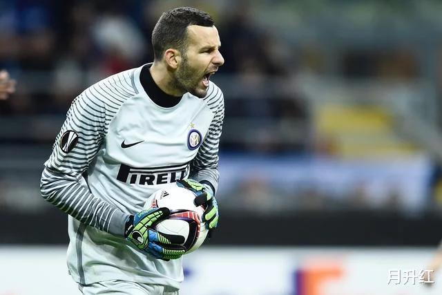 盘点在足球场上很厉害的守门员,再厉害的守门员也不会零失误啊