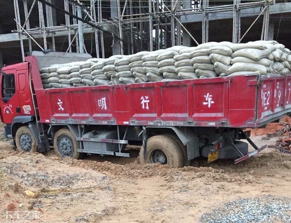 陷车最简单的解决方法,陷车怎么自救最有效