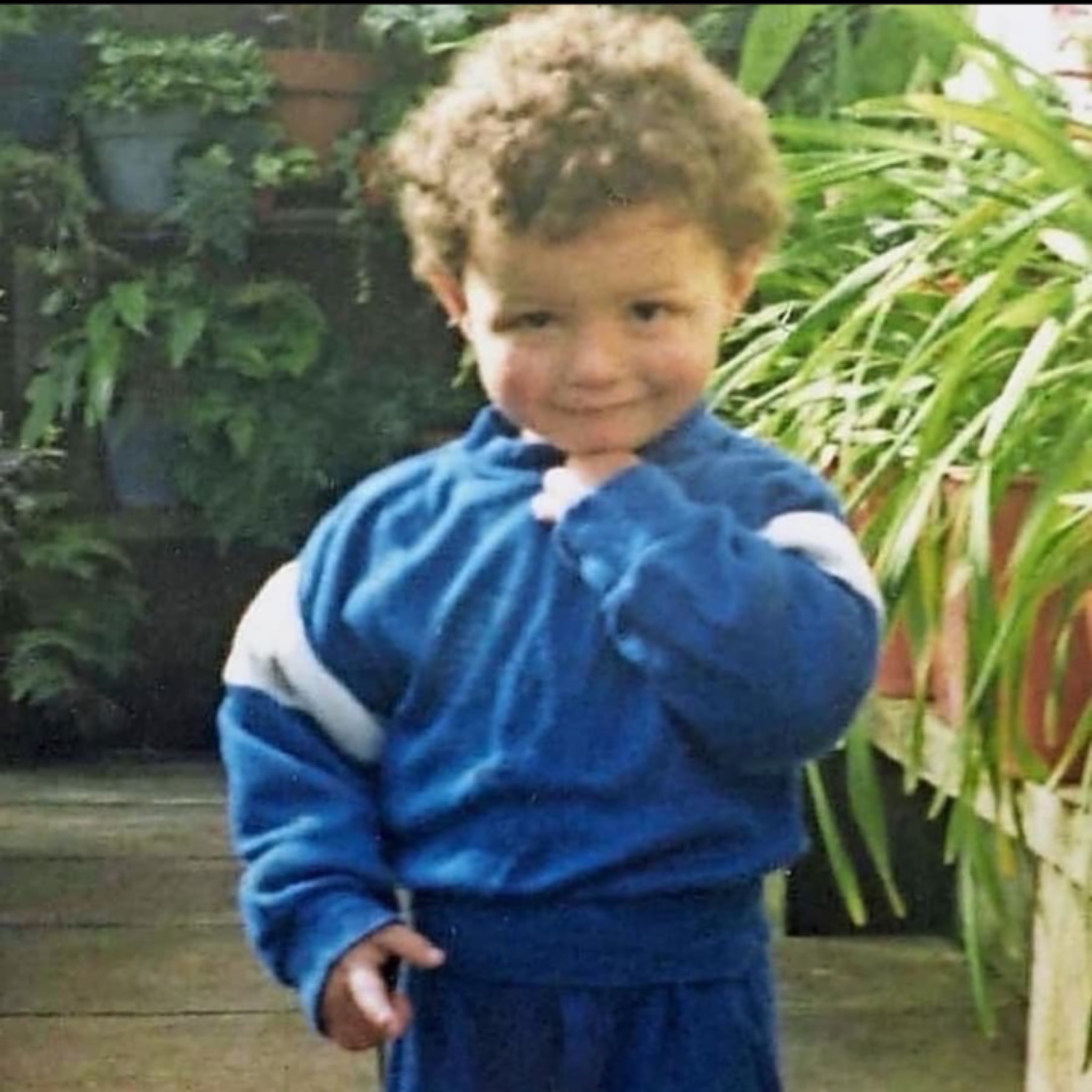 球星小时候的图片大全,各个球星小时候的照片