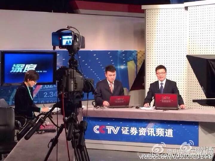 采访礼仪小剧场,采访车展礼仪小姐