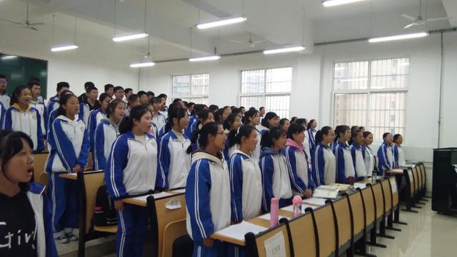 临渭区育红中学校园,渭南市临渭区育红初中