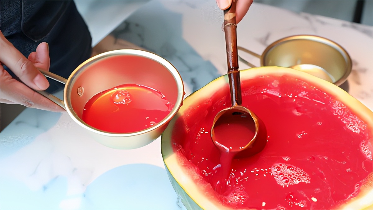 张艺兴打卡的长沙美食,成龙张艺兴卡点