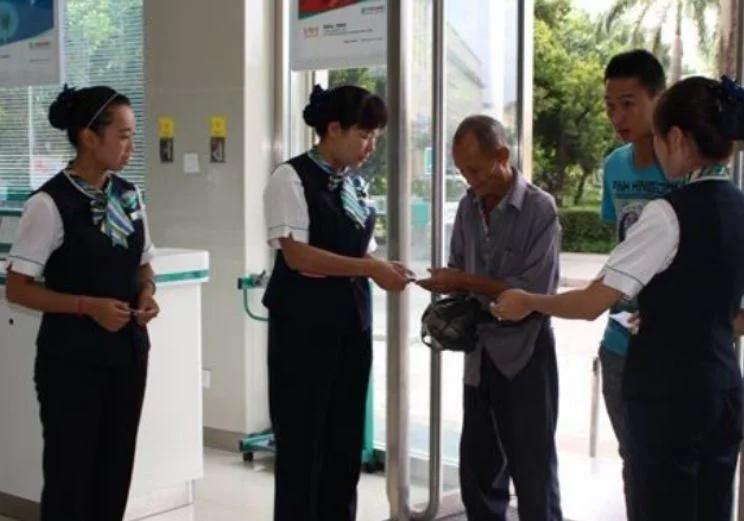 邮政银行三个月定期存款利率多少,邮储银行存款利息最新利率