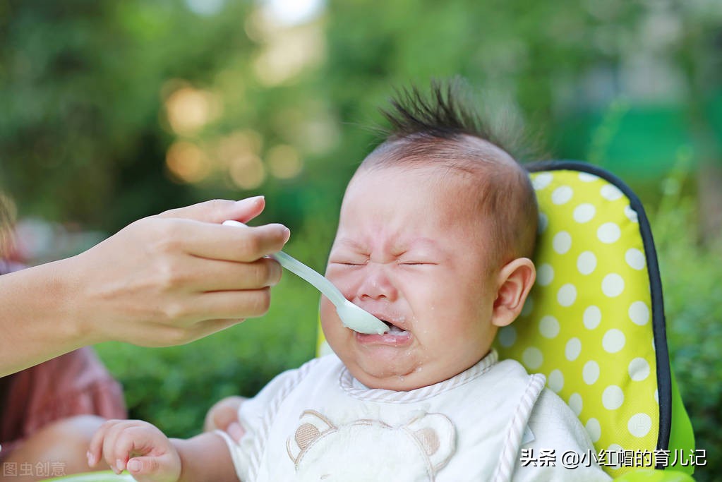 宝宝经常哭闹怎么解决,宝宝经常哭闹怎么回事怎么教育