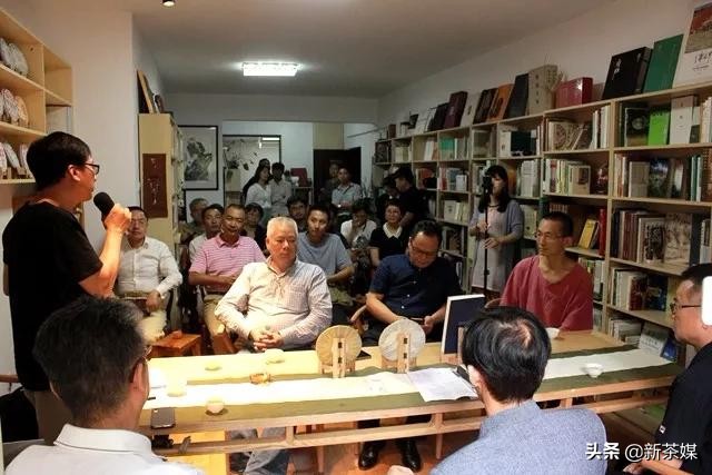 保质期、拼配，中期茶、昆明仓丨大咖云集，畅聊普洱茶热门话题