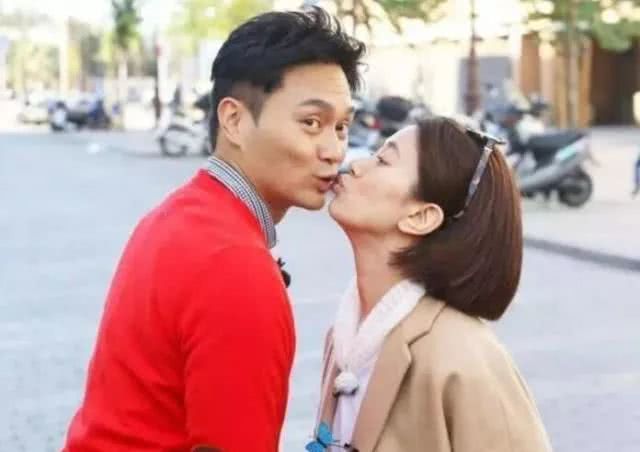 张智霖儿子街头对话,张智霖和儿子超像