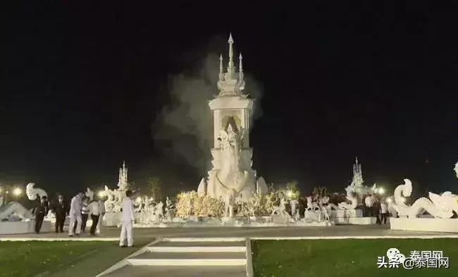 泰国和尚哭了视频,泰国活着的高僧哭丧