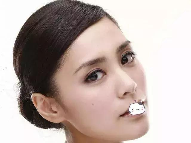 化妆真的能完全遮住瑕疵吗,化妆也掩盖不了岁月的痕迹