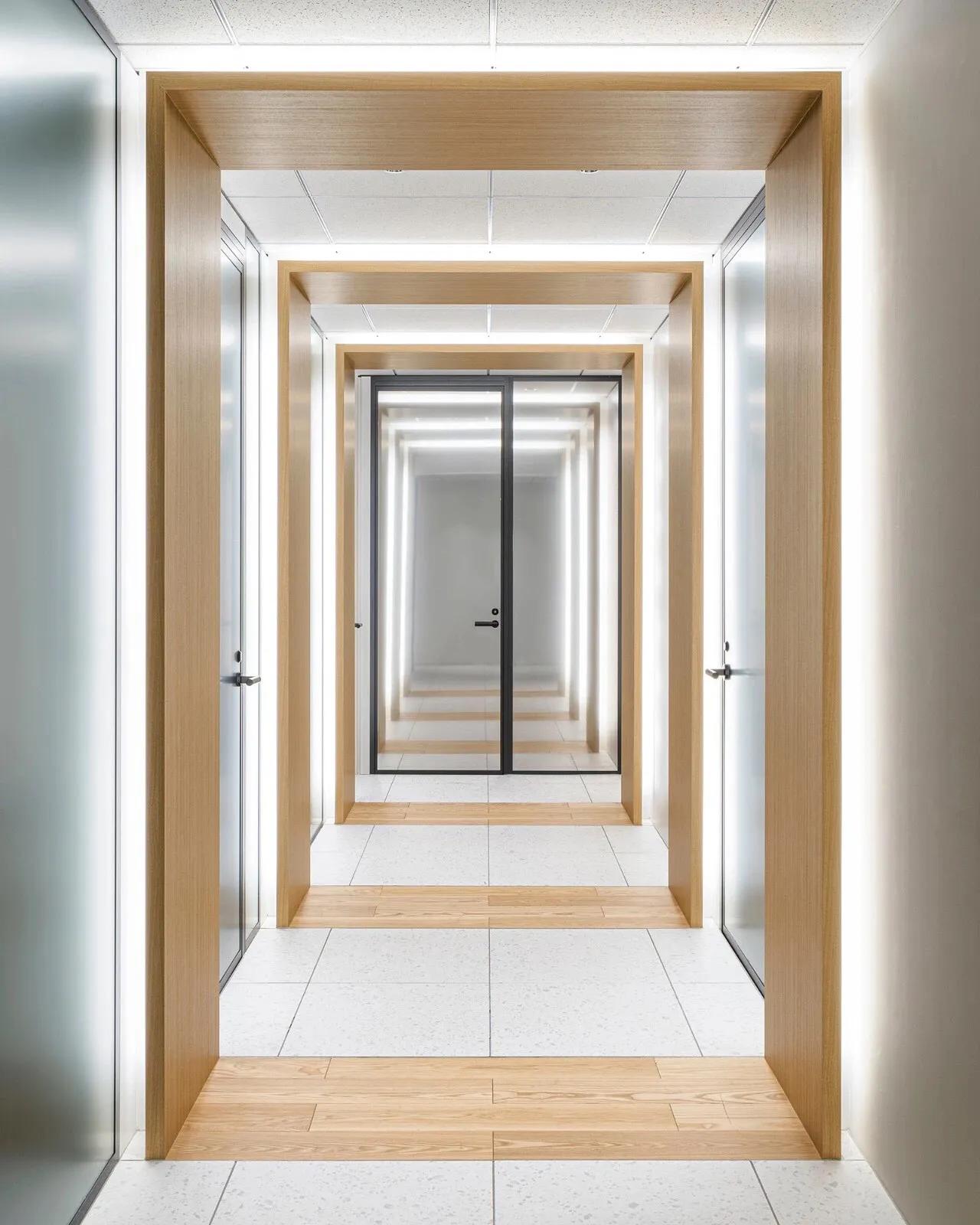 indesign,鏃ユ湰ivision鍏徃