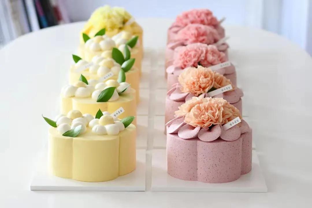 六种不同口味母亲节蛋糕,哈尔滨母亲节蛋糕款式最新图片