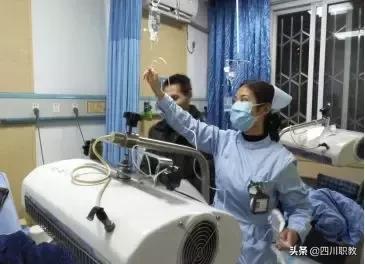 成都这所高校有几个校区,而且就业率奇高!