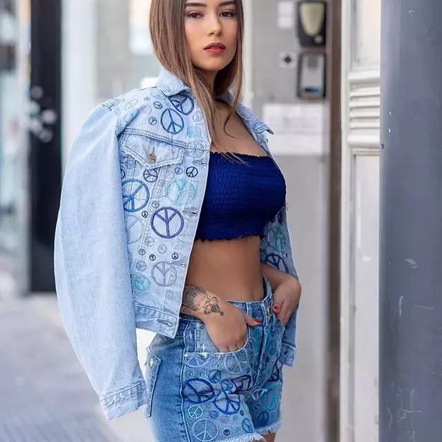 巴西足球名模写真,世界杯巴西足球模特