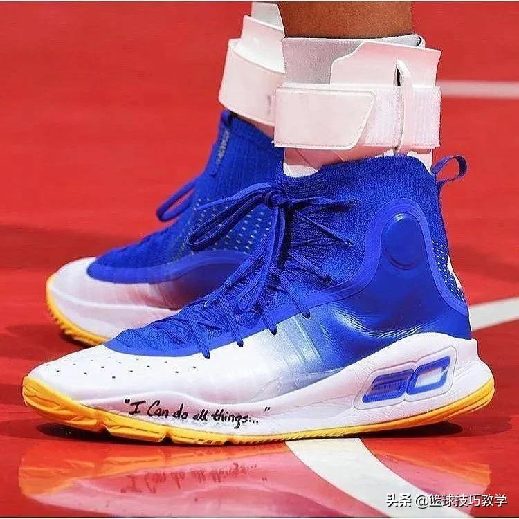 库里上脚了鸳鸯配色的战靴,他最重要的战靴原来是这双