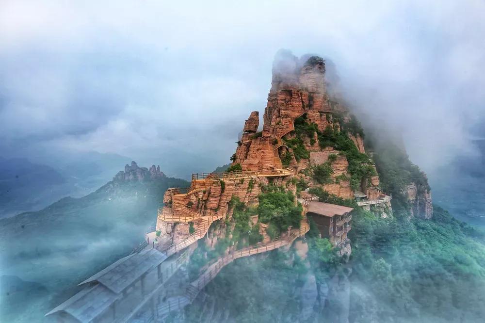 黎志淡出，中旅集团退出，祥源为何仍接盘“硬骨头”中景信？