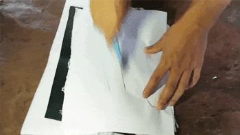 一个英国潮牌户外背包，如何做到颜值、防盗、收纳并存？