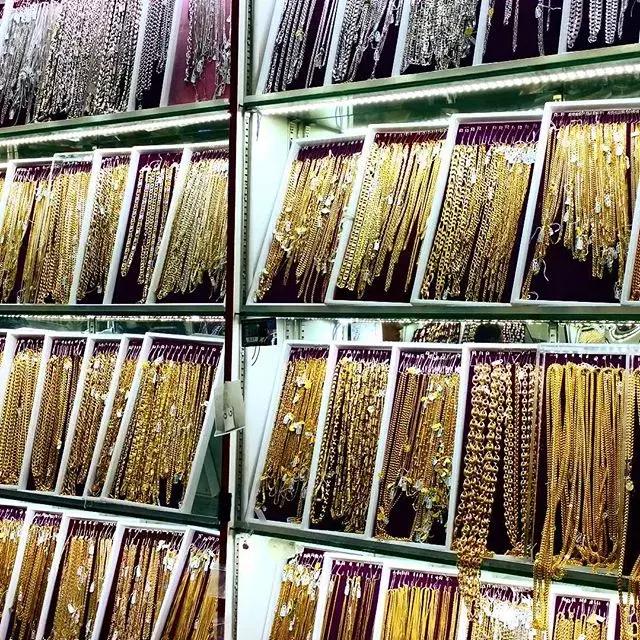 56岁广东潮汕阿姨称霸美国嘻哈圈