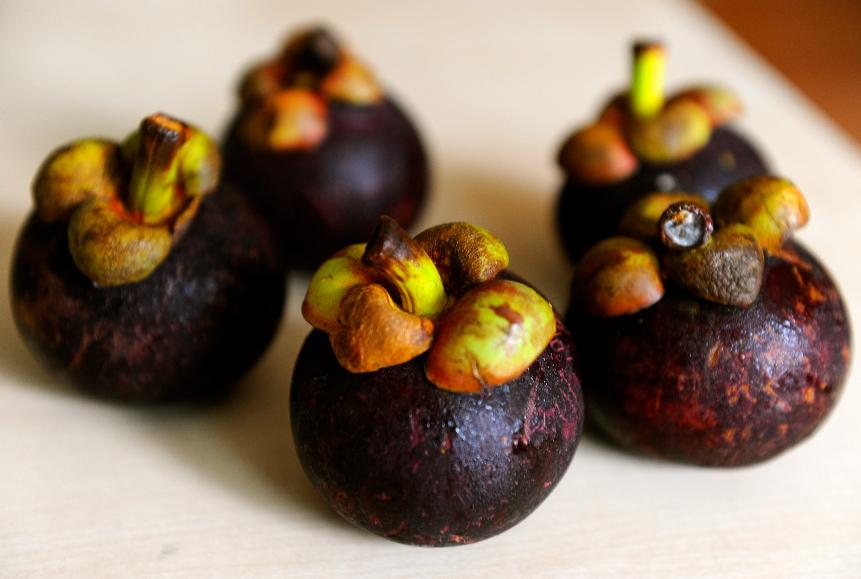 如何挑好的山竹不白吃,山竹挑选小技巧学会了个个都新鲜