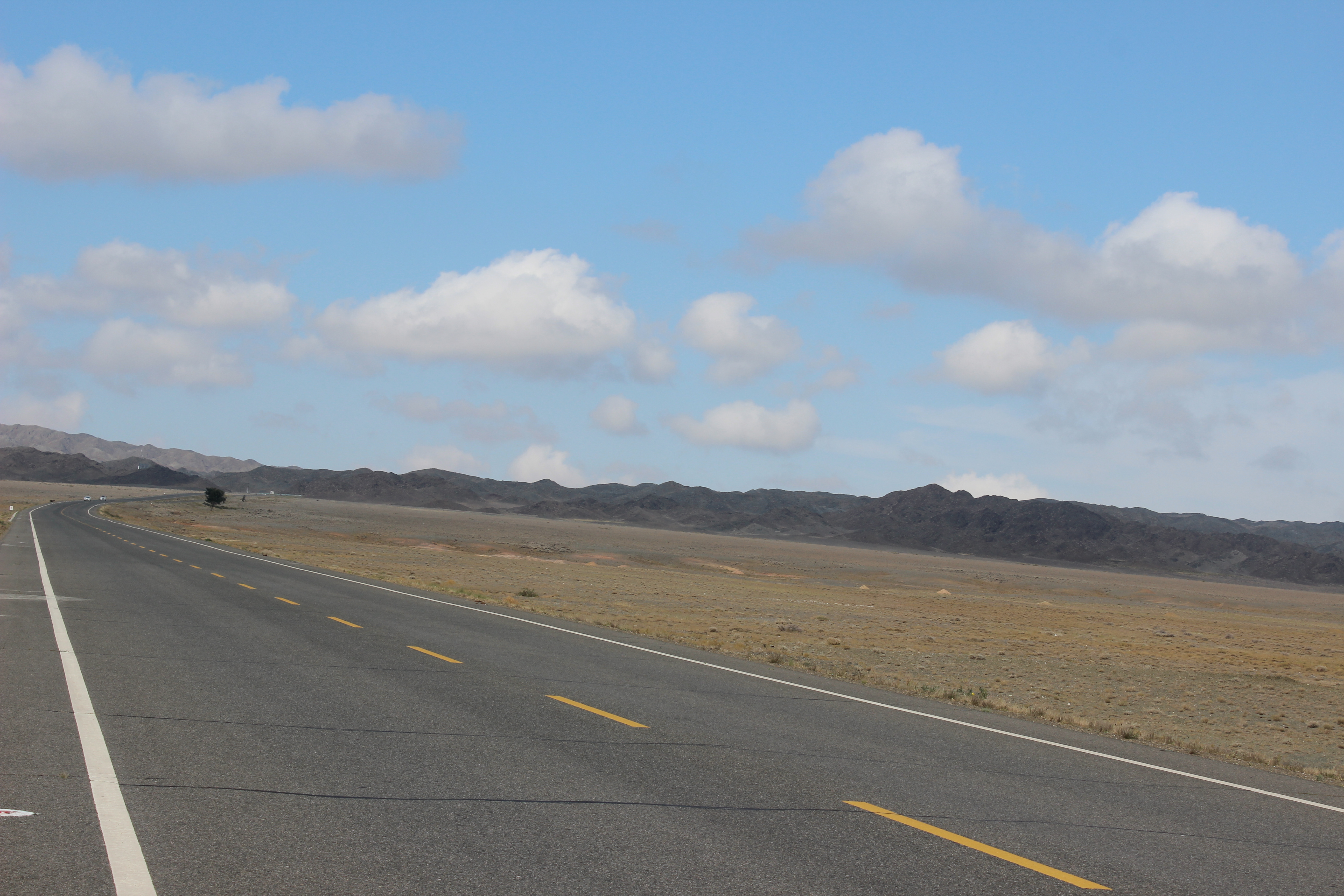摩旅路上遇到危险,摩旅自驾注意事项