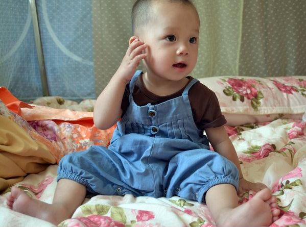 2岁宝宝夜间只睡8小时,2岁半宝宝晚上不睡三招解决