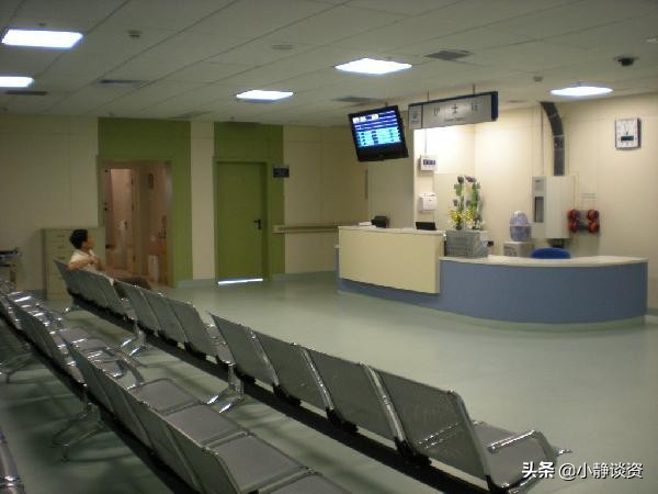 闺蜜假装生病带她去看医生,闺蜜生病陪她去看病