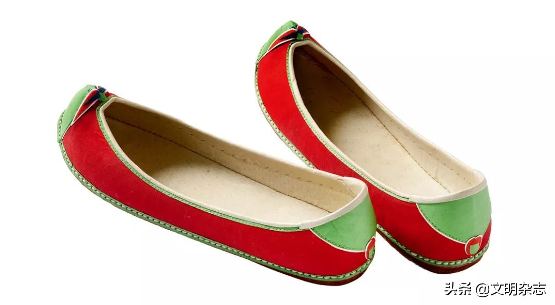 一衣带水韩国,一衣带水中的一衣指什么