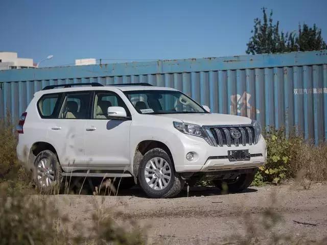 2020款丰田普拉多带备胎顶配版本,加装备胎多少钱