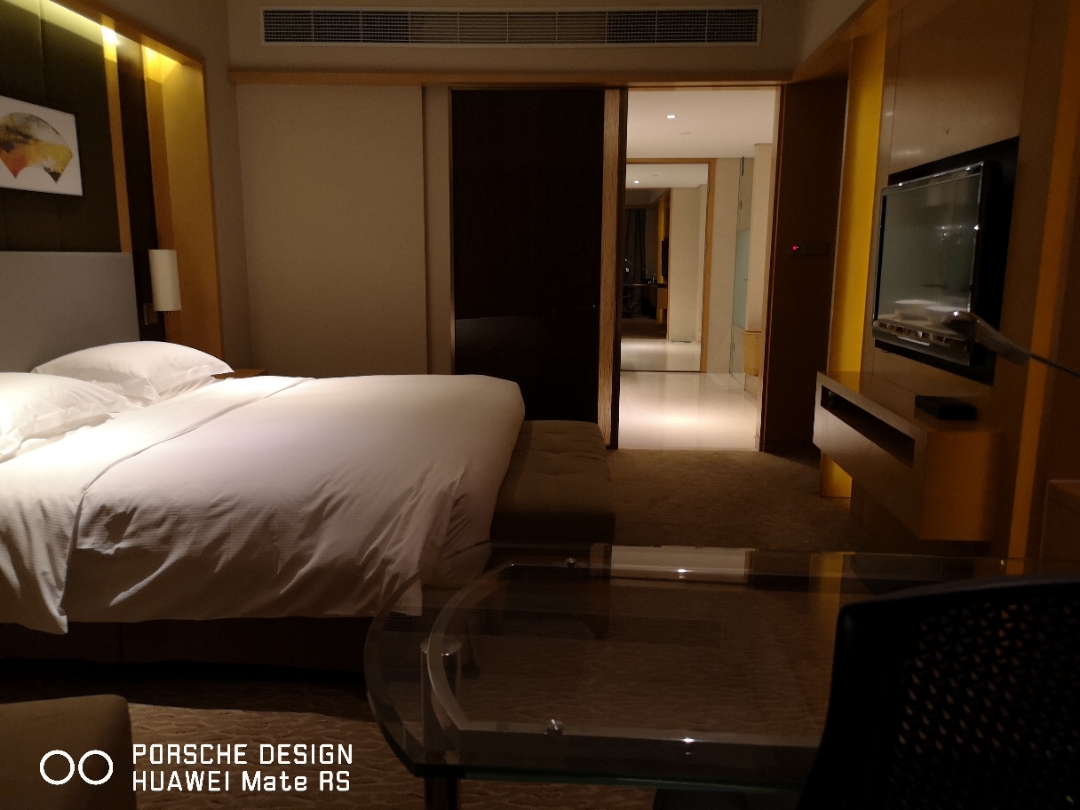 南京下关滨江希尔顿,南京世茂滨江希尔顿酒店电话号码