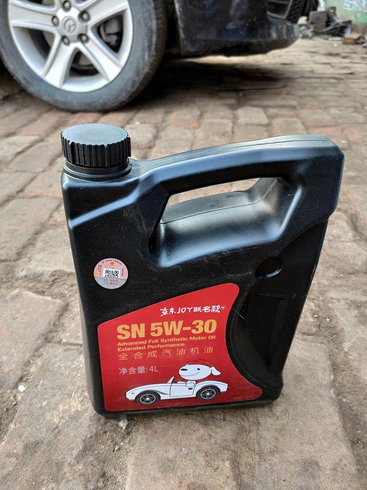 力魔和hks发动机清洗剂对比,力魔发动机内部清洗剂怎么使用